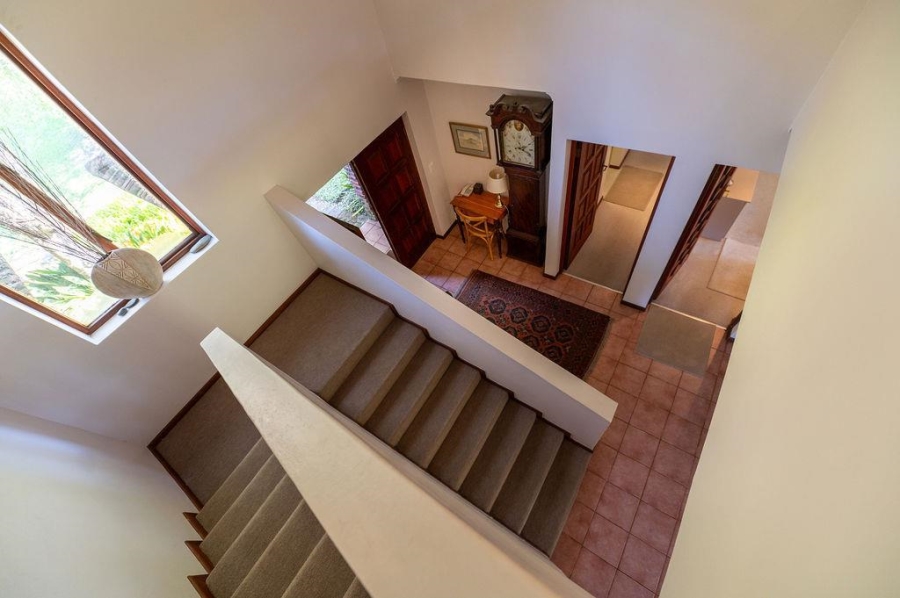 To Let 4 Bedroom Property for Rent in Brenton On Lake Western Cape